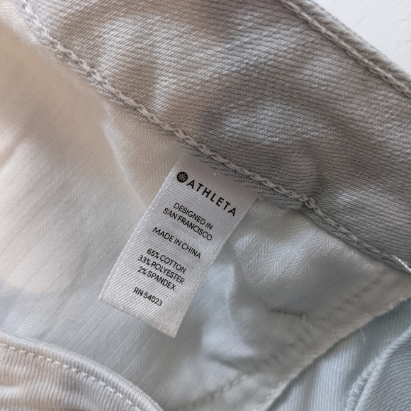 Athleta Women's Sculptek Straight Leg Ankle Light White Wash Denim Jeans -Size 8 - Picture 4 of 7